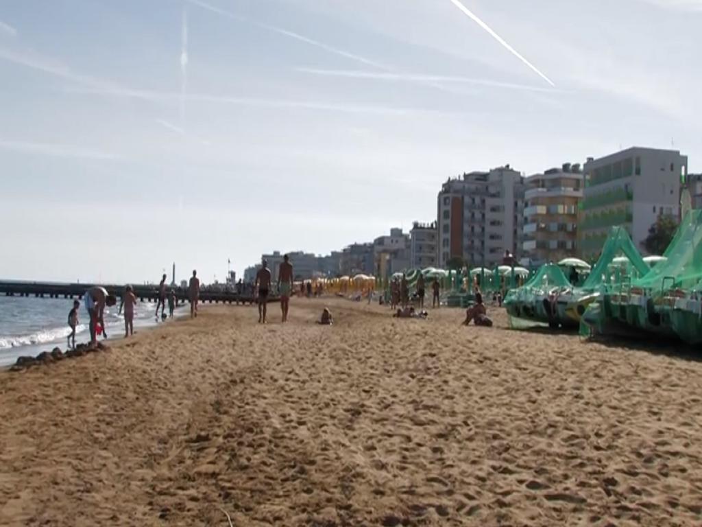 Acapulco Beach ليدو دي يسولو المظهر الخارجي الصورة